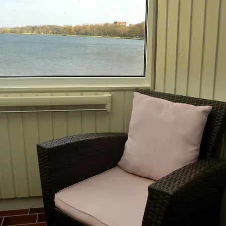 Direkt Am Binnensee Heiligenhafen